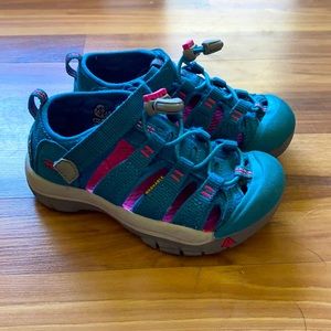 Girls Keen Size 11 Newport Sandal